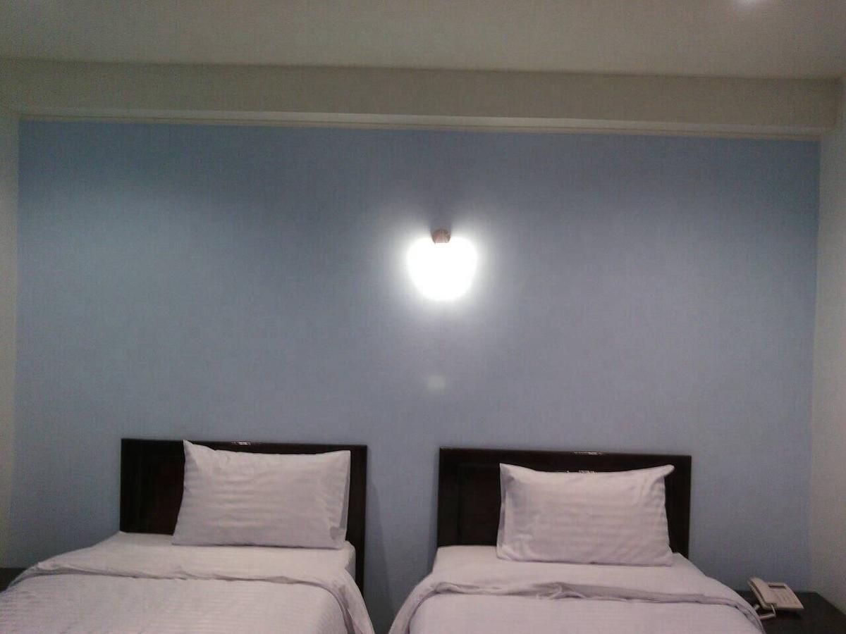 Baan Duangkamol Hotel Phitsanulok Luaran gambar