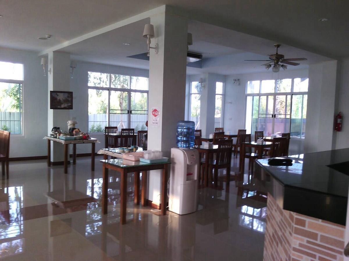 Baan Duangkamol Hotel Phitsanulok Luaran gambar